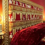 Lorenz Suites